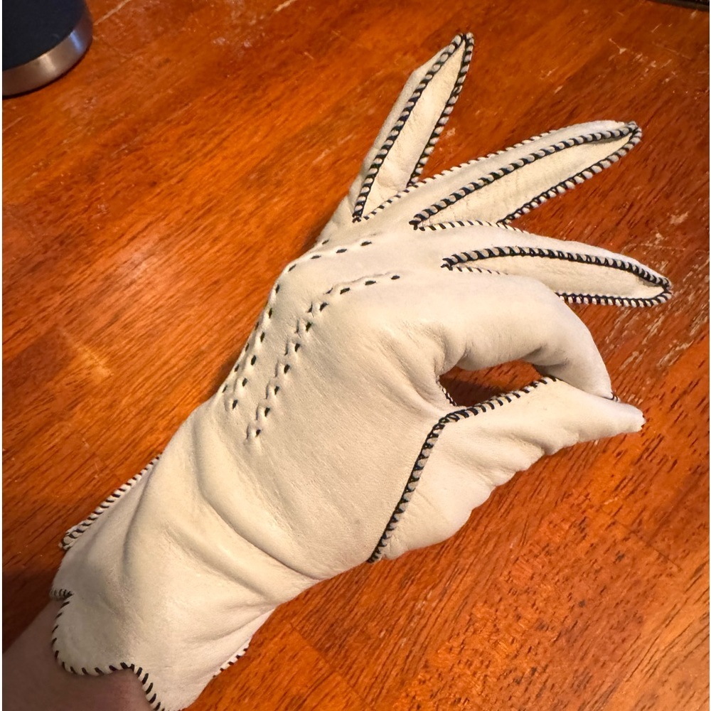 Native Deerskin Vintage Ladies Gloves size 6.5 small - Picture 10 of 11